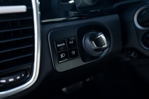 Used 2021 Porsche Cayenne GTS image 46