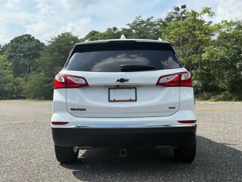 Used 2020 Chevrolet Equinox Premier w/ Premier Redline Edition image 4