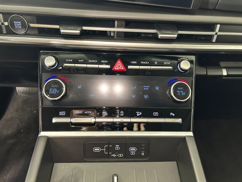 Used 2025 Hyundai Santa Fe XRT image 25