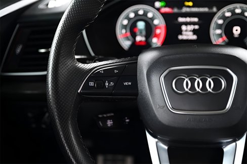 Used 2024 Audi SQ5 Premium Plus w/ Premium Plus Package image 39