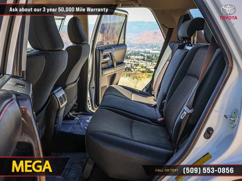 Used 2019 Toyota 4Runner 4WD image 17