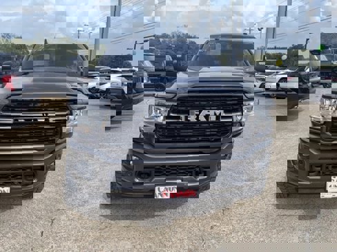 Used 2023 RAM 2500 Big Horn w/ Level 1 Equipment Group image 4