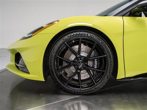 New 2025 Lotus Emira image 12
