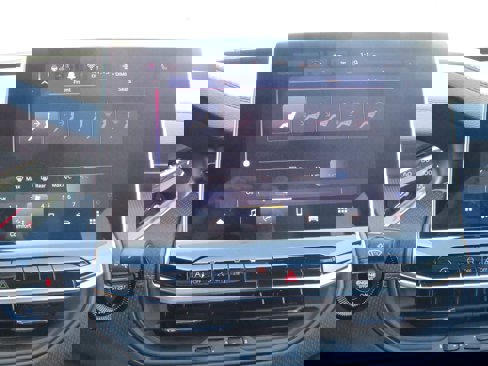 New 2026 Jeep Compass Latitude image 26