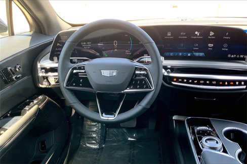 Used 2025 Cadillac Lyriq Luxury image 22