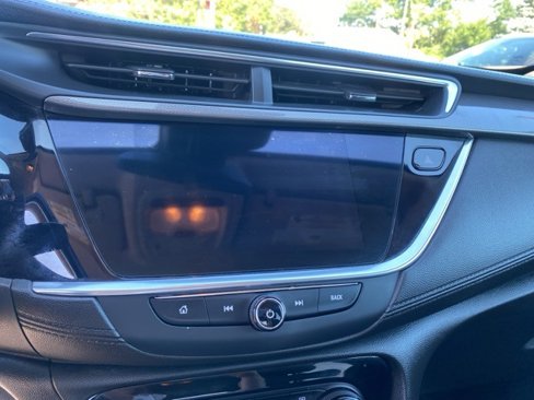 Used 2021 Buick Encore GX Select image 14