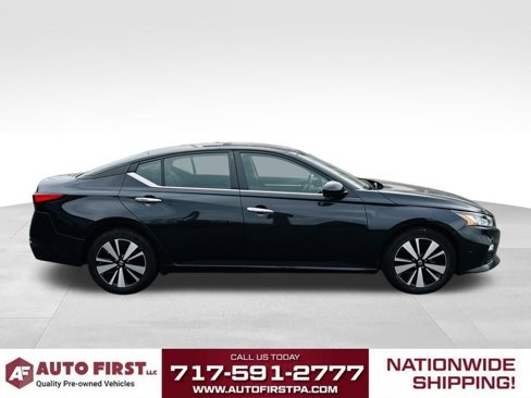 Used 2022 Nissan Altima 2.5 SV image 2