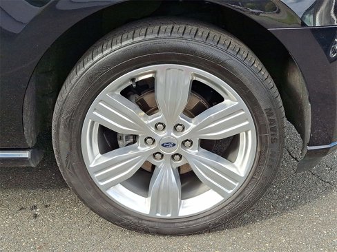 Used 2023 Ford Expedition Platinum image 27
