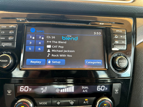 Used 2016 Nissan Rogue SL image 60