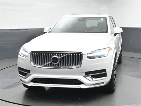 Used 2024 Volvo XC90 B6 Plus w/ Protection Package Premier image 3