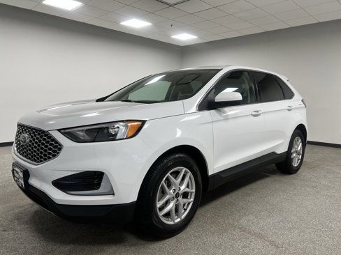 Used 2024 Ford Edge SEL image 6