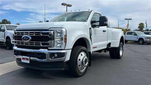 New 2026 Ford F450 XLT image 9