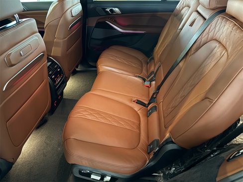 New 2026 BMW X7 M60i w/ Executive Package image 7