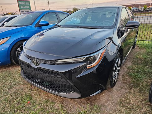 Used 2021 Toyota Corolla LE image 3