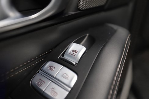 Used 2023 BMW X7 xDrive40i w/ Premium Package image 42