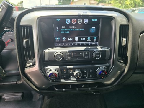 Used 2018 Chevrolet Silverado 1500 LT w/ All Star Edition image 14