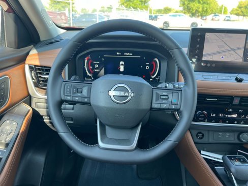 New 2026 Nissan Rogue Platinum image 21