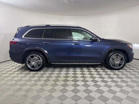 New 2026 Mercedes-Benz GLS 450 4MATIC image 8