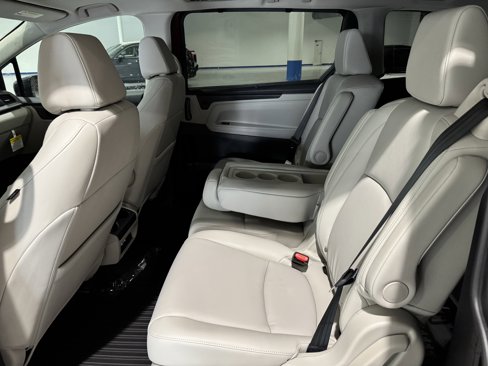 New 2026 Honda Odyssey EX-L image 8