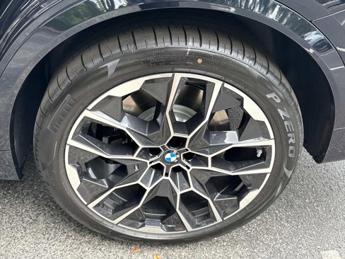 New 2026 BMW X7 M60i w/ Executive Package image 11