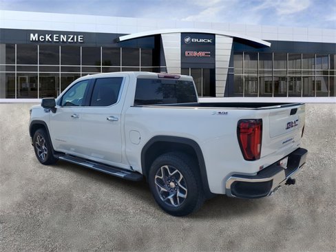 New 2026 GMC Sierra 1500 SLT w/ SLT Premium Package image 3