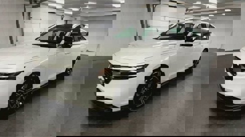 Used 2023 Honda Accord Sport image 4