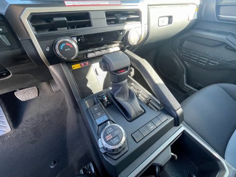 New 2025 Toyota Tacoma TRD Off-Road image 11