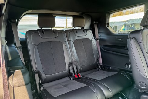 New 2025 Jeep Grand Cherokee L Altitude image 11