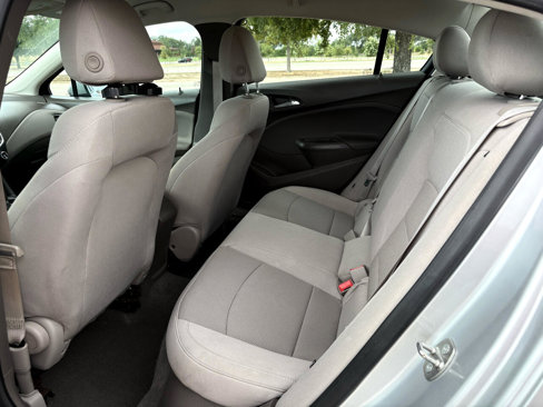 Used 2017 Chevrolet Cruze LS image 8