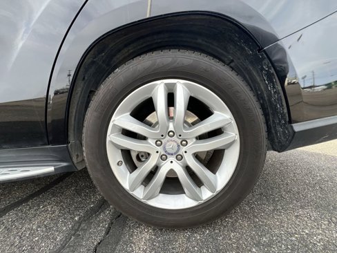 Used 2017 Mercedes-Benz GLS 450 4MATIC image 34