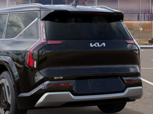 New 2026 Kia EV9 Land image 13