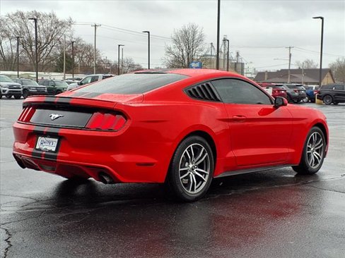 Used 2017 Ford Mustang Coupe image 7