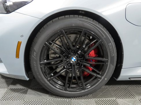 New 2026 BMW M5 w/ Carbon Package image 33