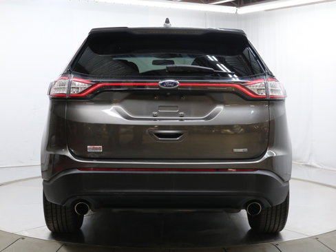 Used 2017 Ford Edge SE image 6