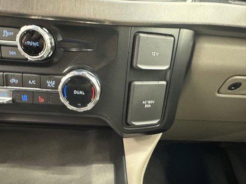 New 2026 Ford F350 Platinum image 36