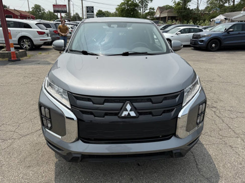 Used 2021 Mitsubishi Outlander Sport SE image 2