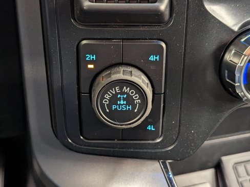 New 2025 Ford F150 XLT image 23