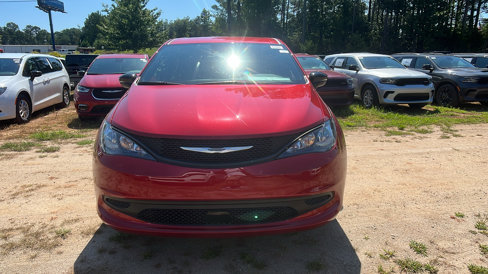 New 2026 Chrysler Voyager LX image 3