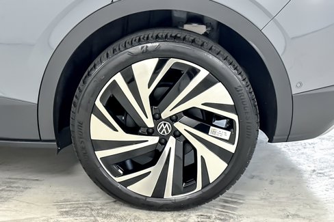 New 2025 Volkswagen ID.4 Pro S Plus image 23