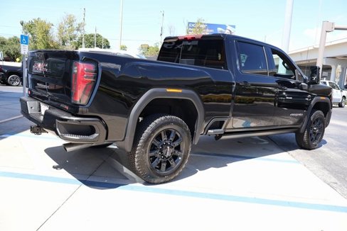 New 2026 GMC Sierra 2500 AT4 w/ AT4 Premium Plus Package image 7