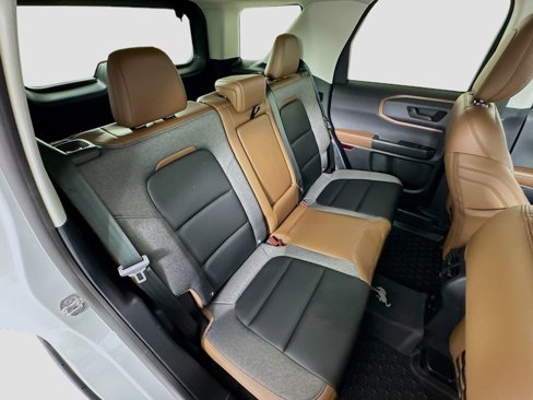 Used 2024 Ford Bronco Sport Outer Banks image 28