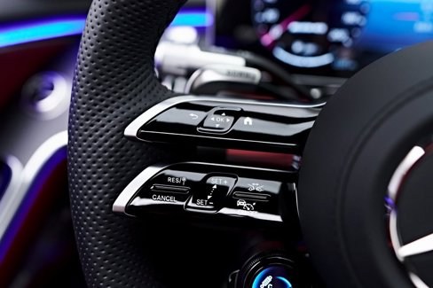 Used 2025 Mercedes-Benz S 63 AMG S image 69