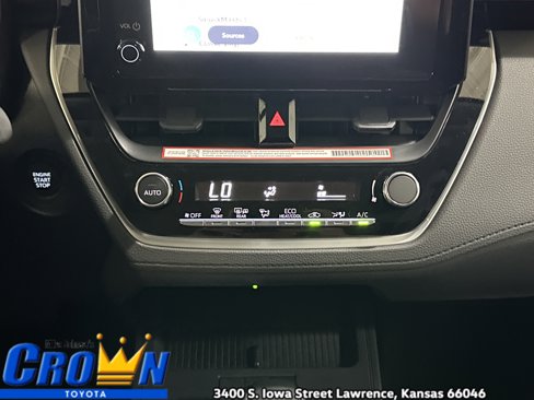New 2026 Toyota Corolla Cross LE w/ Moonroof Package image 32
