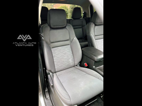 Used 2024 Nissan Frontier SV image 26