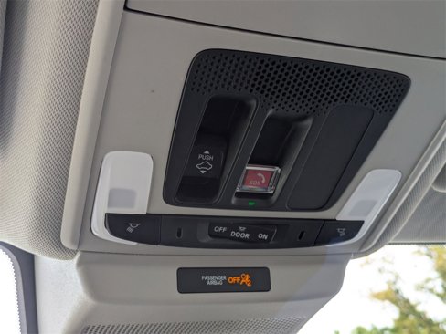 Used 2023 Honda Accord EX image 29