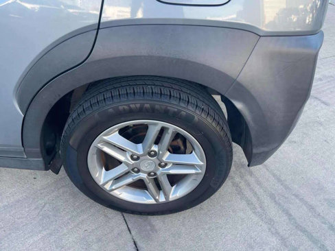 Used 2020 Hyundai Kona SE image 16