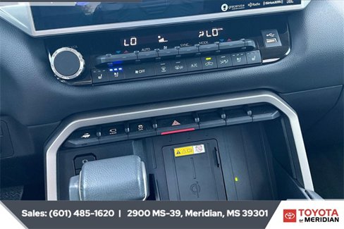 Used 2024 Toyota Tundra Limited image 22