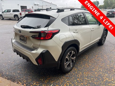 Used 2024 Subaru Crosstrek 2.0i Premium image 3
