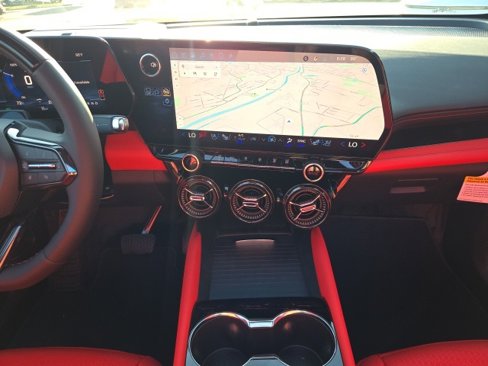 New 2025 Chevrolet Blazer EV SS image 28