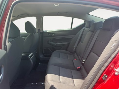 Used 2022 Nissan Altima 2.5 SV image 11